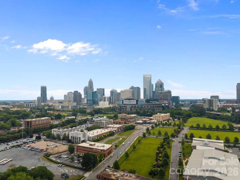 630 Calvert Street, Charlotte, NC 28208.  MLS# CAR4362976, YatesRealty ID 1367. 