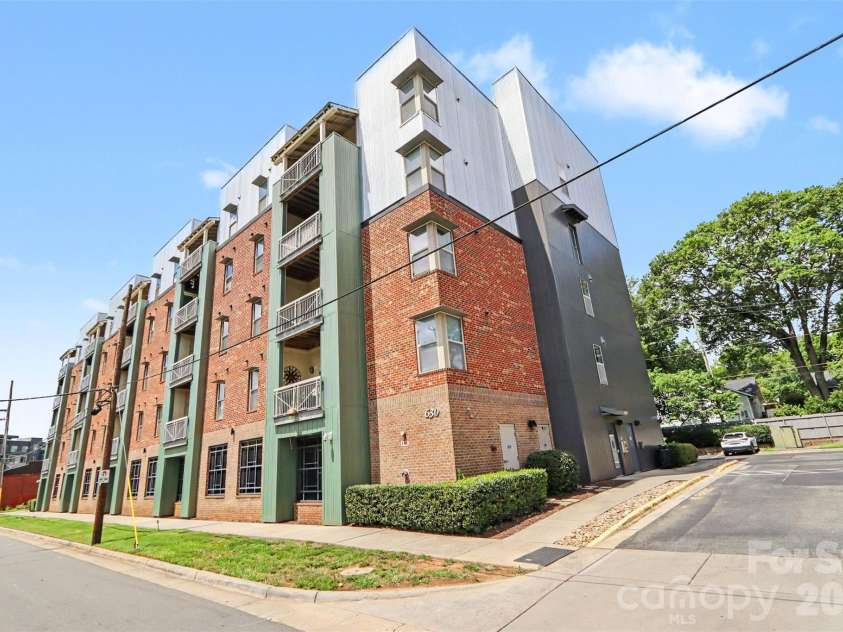 630 Calvert Street, Charlotte, NC 28208.  MLS# CAR4430308, YatesRealty ID 1367. Front Elevation