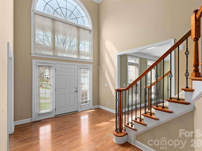 9333 Standerwick Lane, Huntersville, NC 28078.  MLS# CAR4360841, YatesRealty ID 13670. 