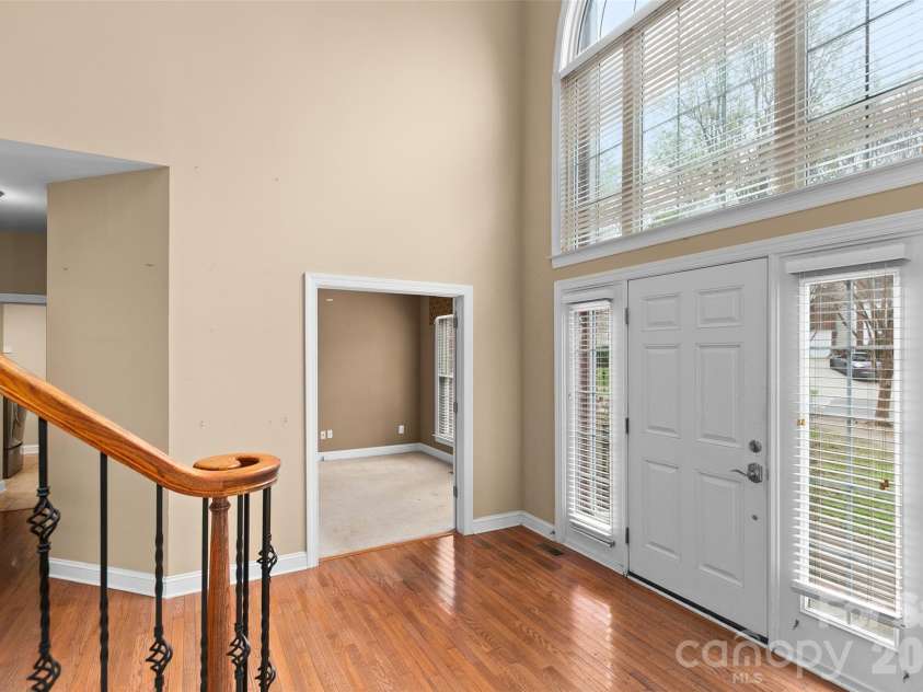 9333 Standerwick Lane, Huntersville, NC 28078.  MLS# CAR4360841, YatesRealty ID 13670. 