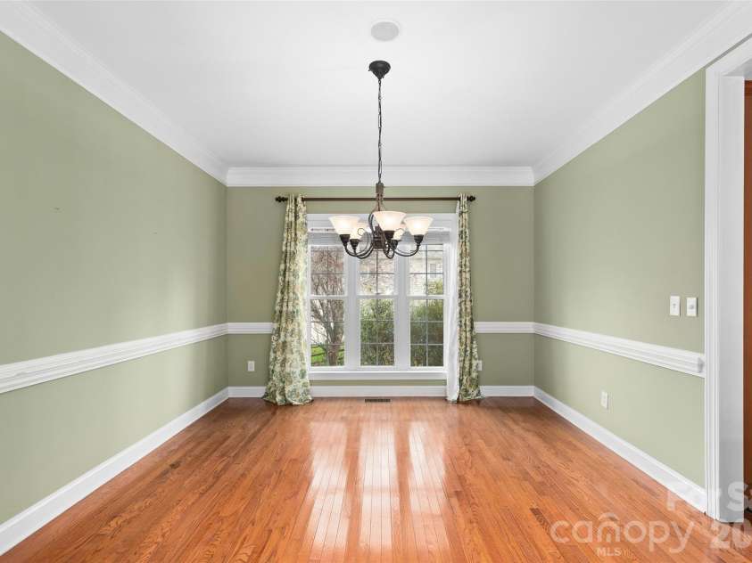 9333 Standerwick Lane, Huntersville, NC 28078.  MLS# CAR4360841, YatesRealty ID 13670. 