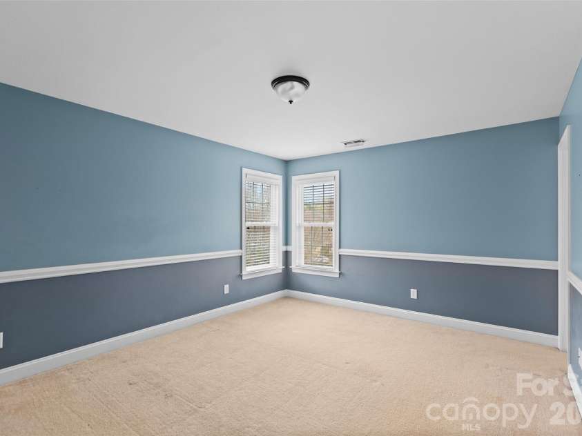 9333 Standerwick Lane, Huntersville, NC 28078.  MLS# CAR4360841, YatesRealty ID 13670. 