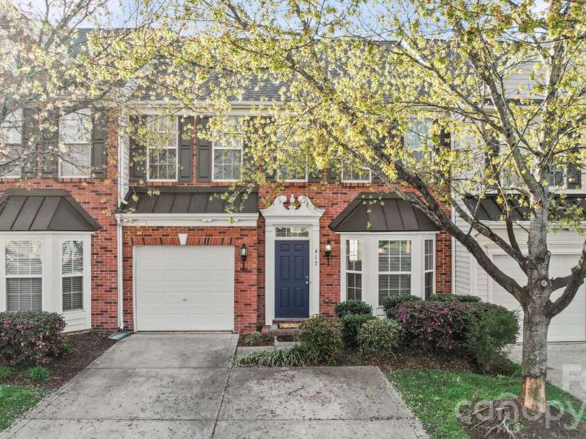 617 Colbert Way, Fort Mill, SC 29715.  MLS# CAR4357160, YatesRealty ID 13671. 