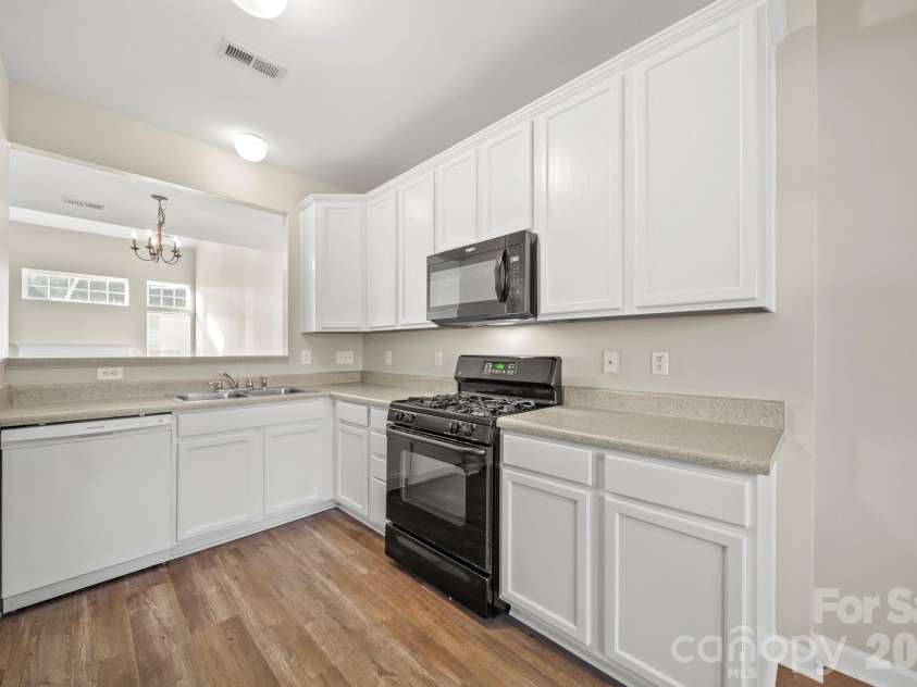 617 Colbert Way, Fort Mill, SC 29715.  MLS# CAR4357160, YatesRealty ID 13671. 