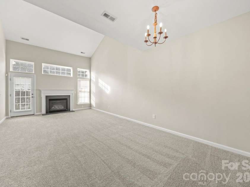 617 Colbert Way, Fort Mill, SC 29715.  MLS# CAR4357160, YatesRealty ID 13671. 