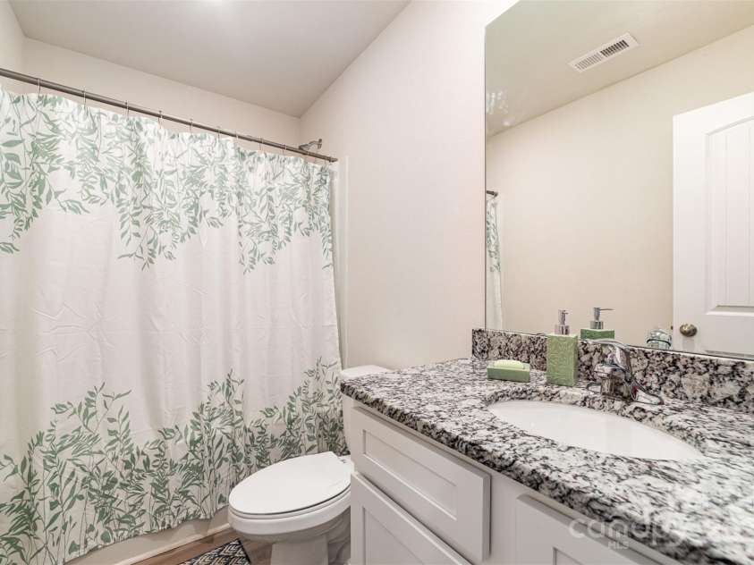 3138 Maple Ridge Drive, Gastonia, NC 28052.  MLS# CAR4251202, YatesRealty ID 13672. 