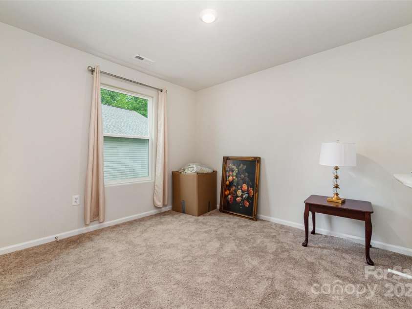 3138 Maple Ridge Drive, Gastonia, NC 28052.  MLS# CAR4251202, YatesRealty ID 13672. 