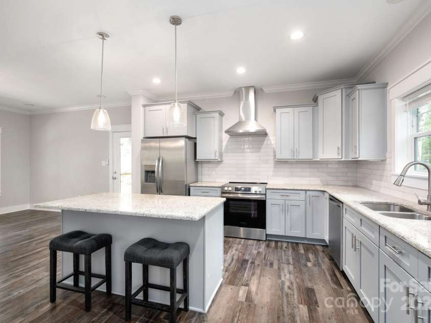 115 Summer Pine Lane, Fairview, NC 28730.  MLS# CAR4252070, YatesRealty ID 13675. Farmhouse modern finishes and open floor plan