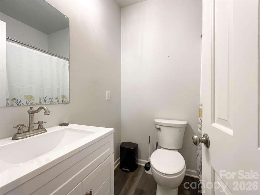 216 Winget Circle, Gastonia, NC 28054.  MLS# CAR4362264, YatesRealty ID 13675. 