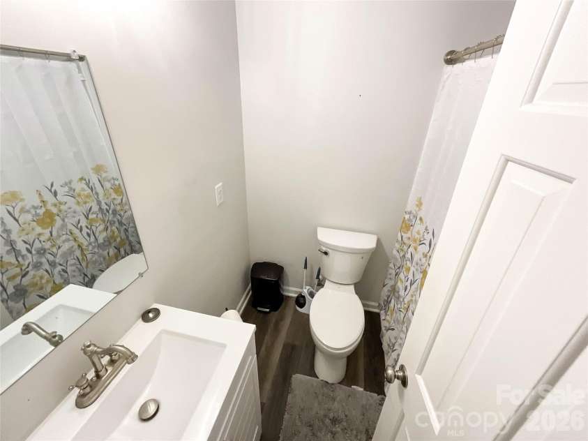 216 Winget Circle, Gastonia, NC 28054.  MLS# CAR4362264, YatesRealty ID 13675. 