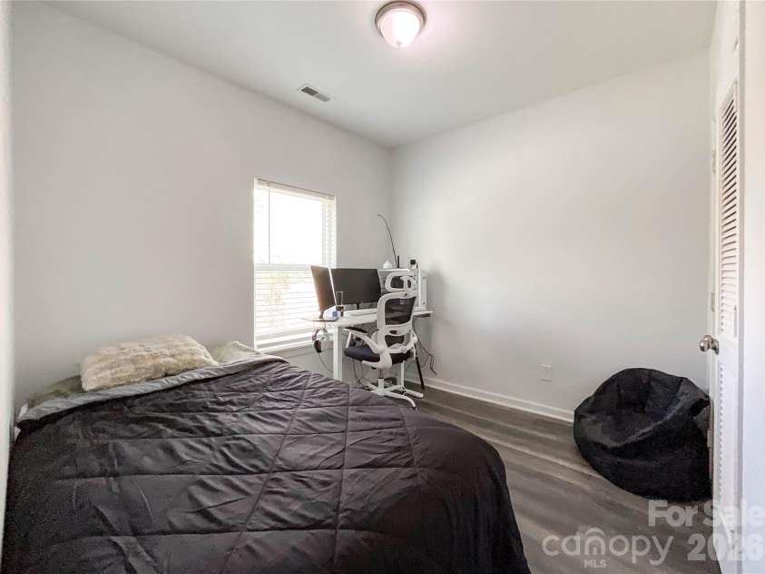216 Winget Circle, Gastonia, NC 28054.  MLS# CAR4362264, YatesRealty ID 13675. 