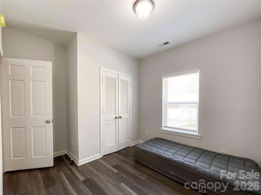 216 Winget Circle, Gastonia, NC 28054.  MLS# CAR4362264, YatesRealty ID 13675. 