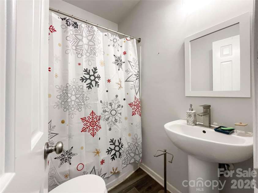 216 Winget Circle, Gastonia, NC 28054.  MLS# CAR4362264, YatesRealty ID 13675. 
