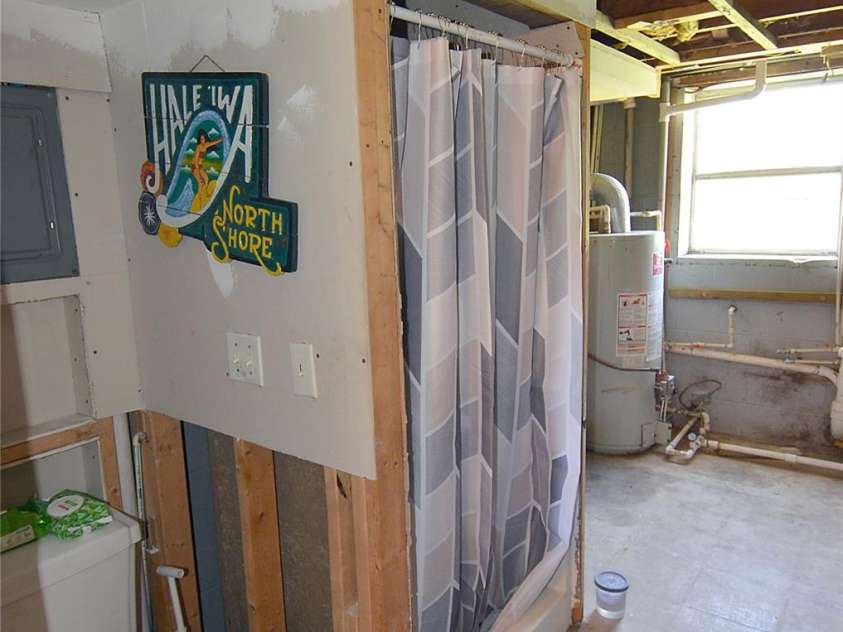 204 Quail Hollow Road, Marion, NC 28752.  MLS# CAR4244406, YatesRealty ID 13677. Basement bathroom