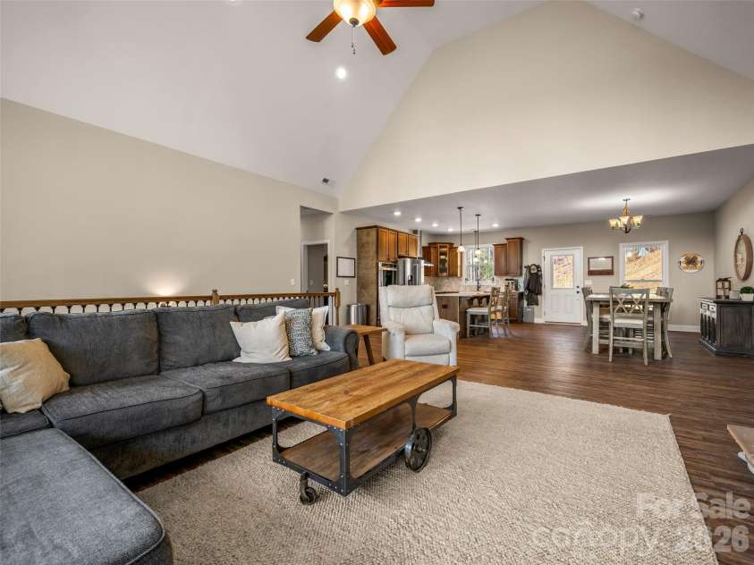 666 Never Blue Road, Flat Rock, NC 28731.  MLS# CAR4362603, YatesRealty ID 13679. 