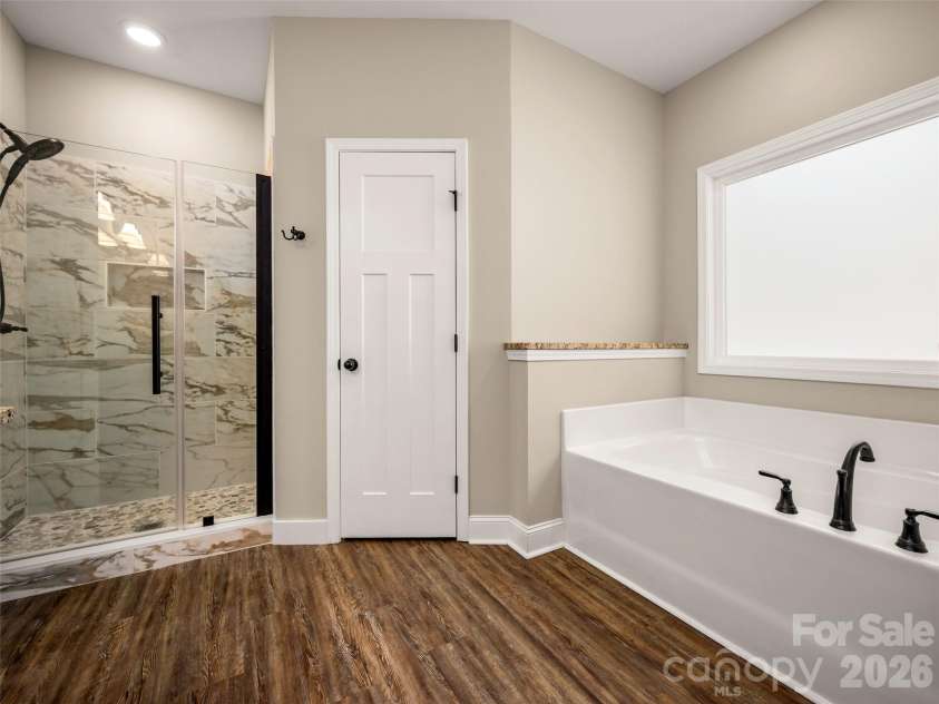 666 Never Blue Road, Flat Rock, NC 28731.  MLS# CAR4362603, YatesRealty ID 13679. 
