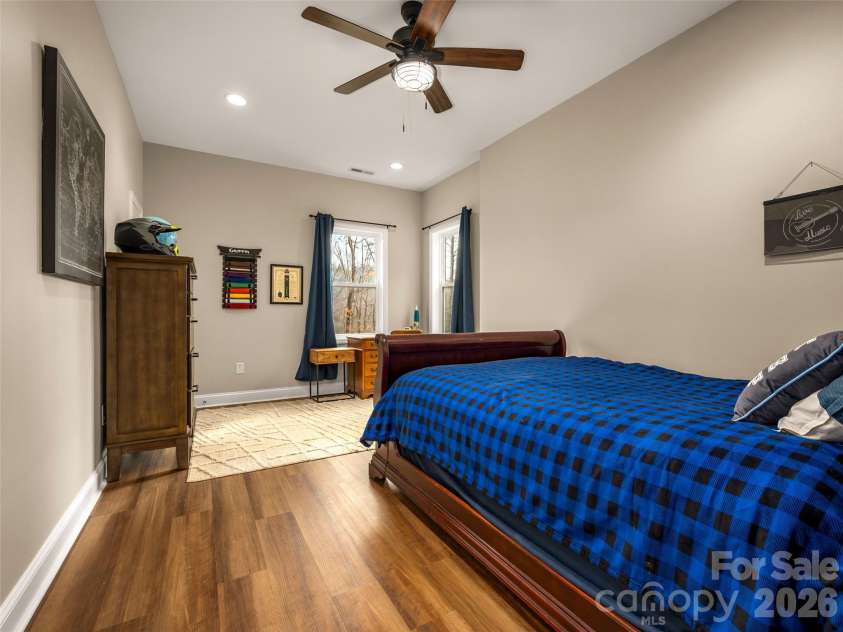 666 Never Blue Road, Flat Rock, NC 28731.  MLS# CAR4362603, YatesRealty ID 13679. 