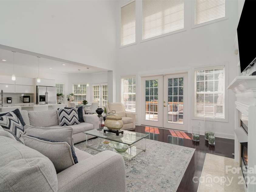 10929 Valley Spring Drive, Charlotte, NC 28277.  MLS# CAR4281296, YatesRealty ID 1368. 