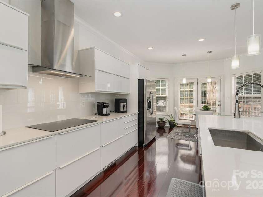 10929 Valley Spring Drive, Charlotte, NC 28277.  MLS# CAR4281296, YatesRealty ID 1368. 