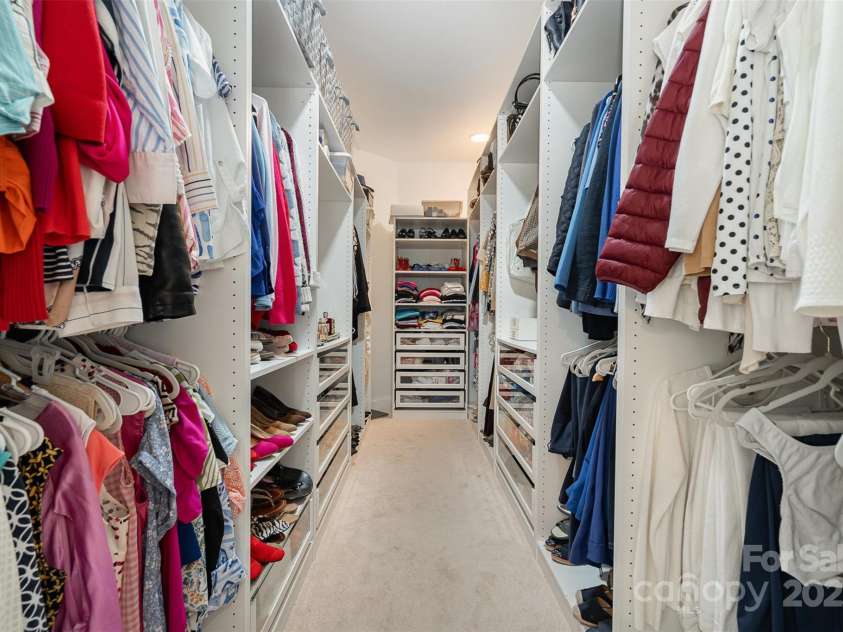 10929 Valley Spring Drive, Charlotte, NC 28277.  MLS# CAR4281296, YatesRealty ID 1368. 