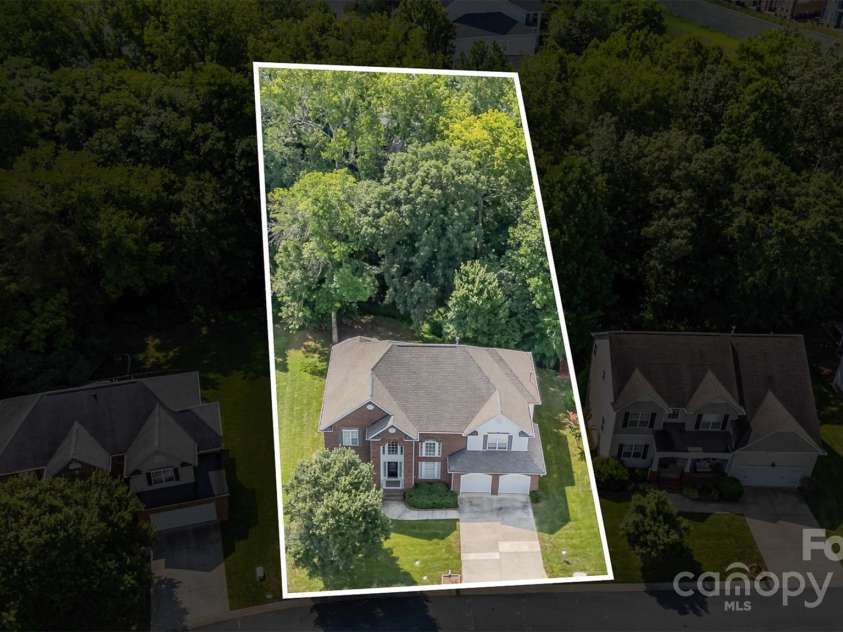 10929 Valley Spring Drive, Charlotte, NC 28277.  MLS# CAR4281296, YatesRealty ID 1368. 