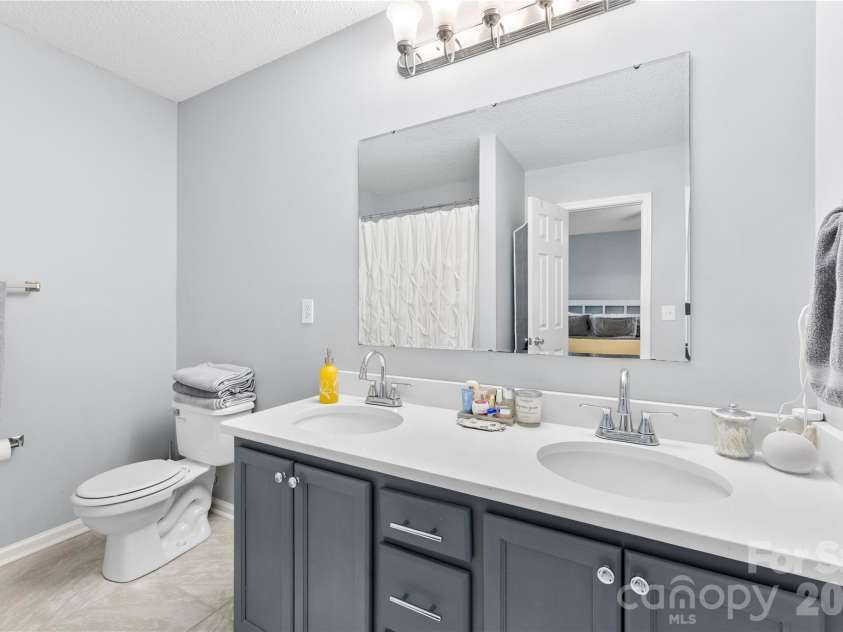 1116 Marcela Drive, Gastonia, NC 28054.  MLS# CAR4369091, YatesRealty ID 13681. 