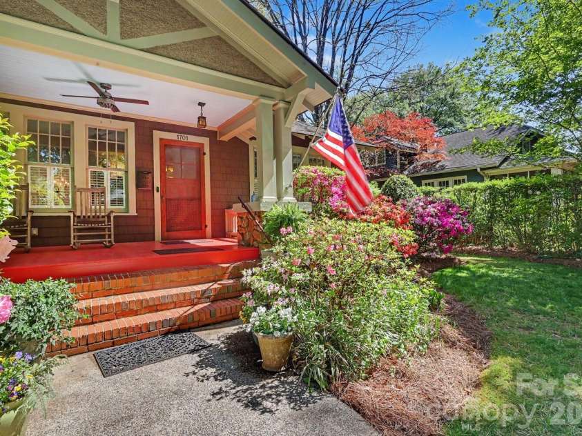 1701 Springdale Avenue, Charlotte, NC 28203.  MLS# CAR4368621, YatesRealty ID 13683. 