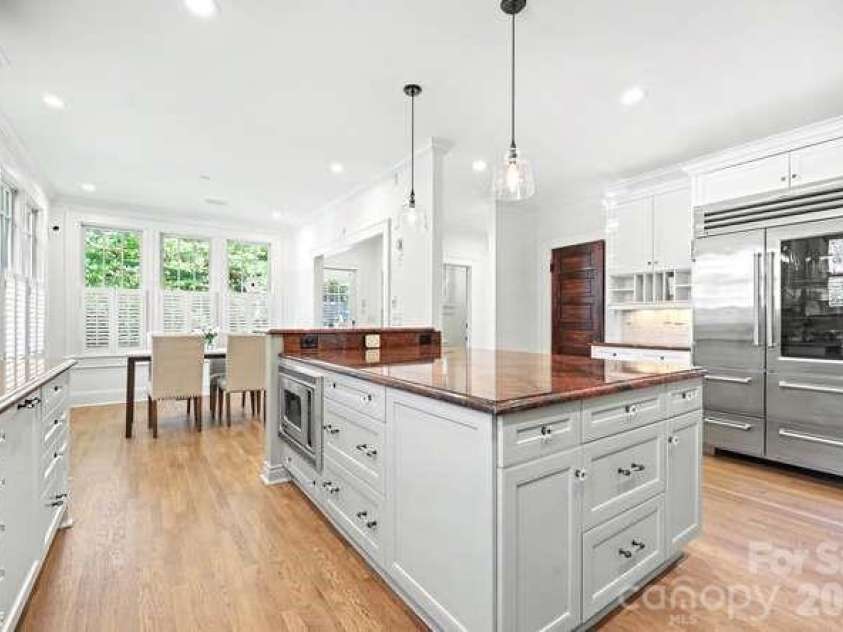 1701 Springdale Avenue, Charlotte, NC 28203.  MLS# CAR4368621, YatesRealty ID 13683. 