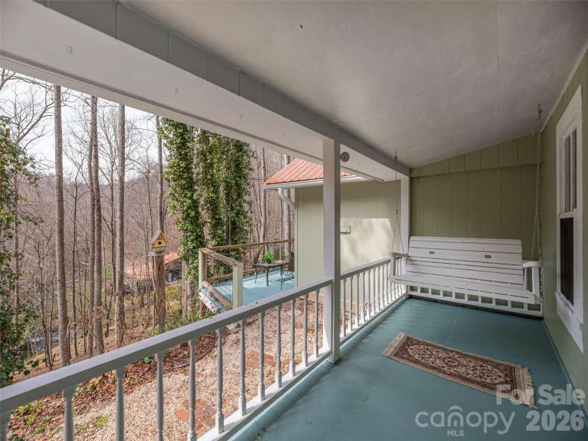 897 Dark Ridge Road, Sylva, NC 28779.  MLS# CAR4361794, YatesRealty ID 13684. 