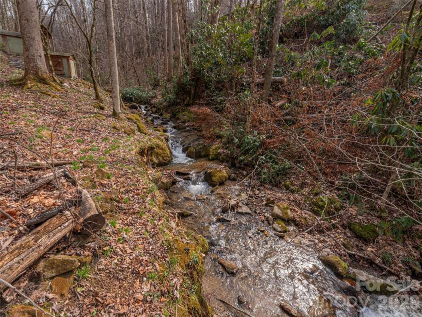 897 Dark Ridge Road, Sylva, NC 28779.  MLS# CAR4361794, YatesRealty ID 13684. 
