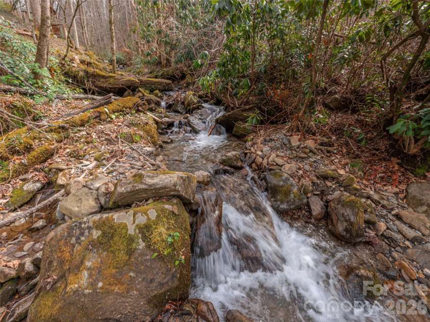 897 Dark Ridge Road, Sylva, NC 28779.  MLS# CAR4361794, YatesRealty ID 13684. 