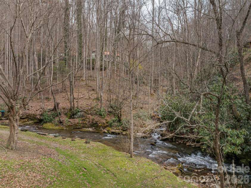897 Dark Ridge Road, Sylva, NC 28779.  MLS# CAR4361794, YatesRealty ID 13684. 