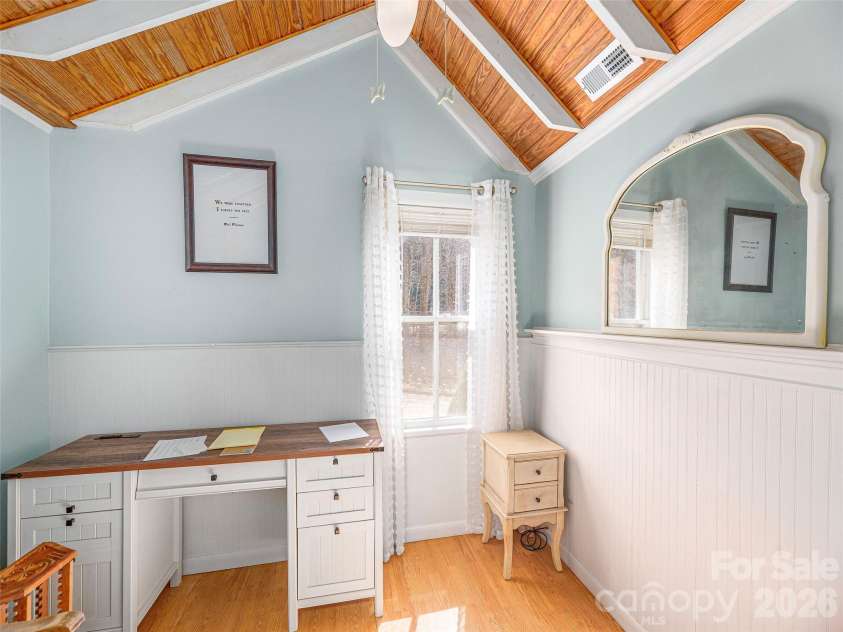 897 Dark Ridge Road, Sylva, NC 28779.  MLS# CAR4361794, YatesRealty ID 13684. 