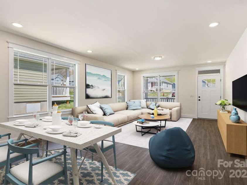 1023 Padgett Place, Black Mountain, NC 28711.  MLS# CAR4186121, YatesRealty ID 13685. 