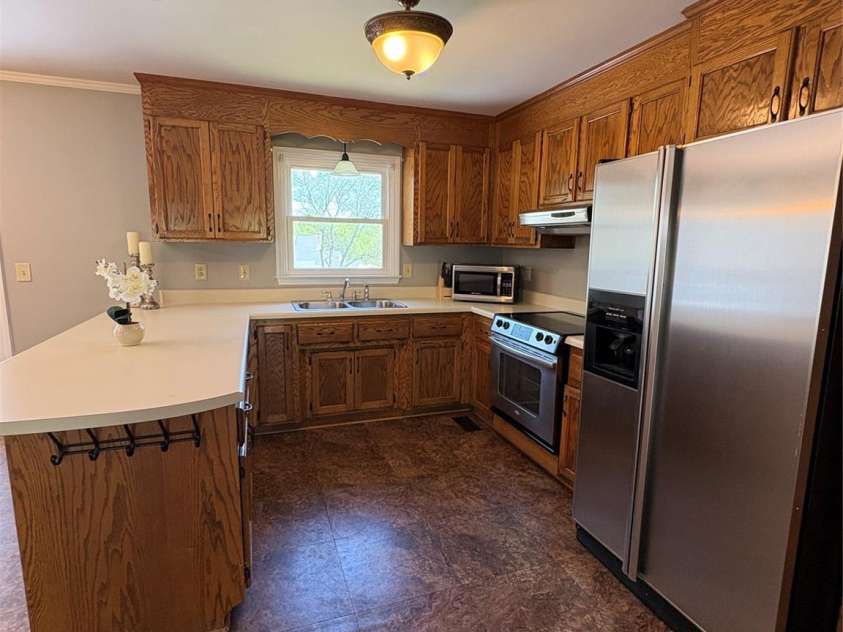 107 Plumtree Drive, Kings Mountain, NC 28086.  MLS# CAR4247144, YatesRealty ID 13686. 