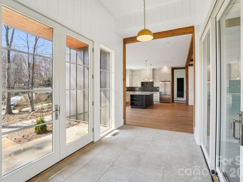 272 Glazener Road, Brevard, NC 28712.  MLS# CAR4355314, YatesRealty ID 13687. 