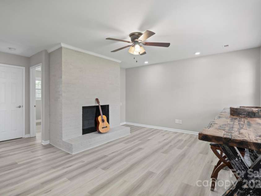 2096 Jay Clark Road, Morganton, NC 28655.  MLS# CAR4248762, YatesRealty ID 13688. 