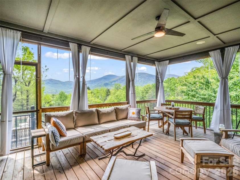 249 Boulder Run Drive, Lake Lure, NC 28746.  MLS# CAR4370165, YatesRealty ID 13688. 