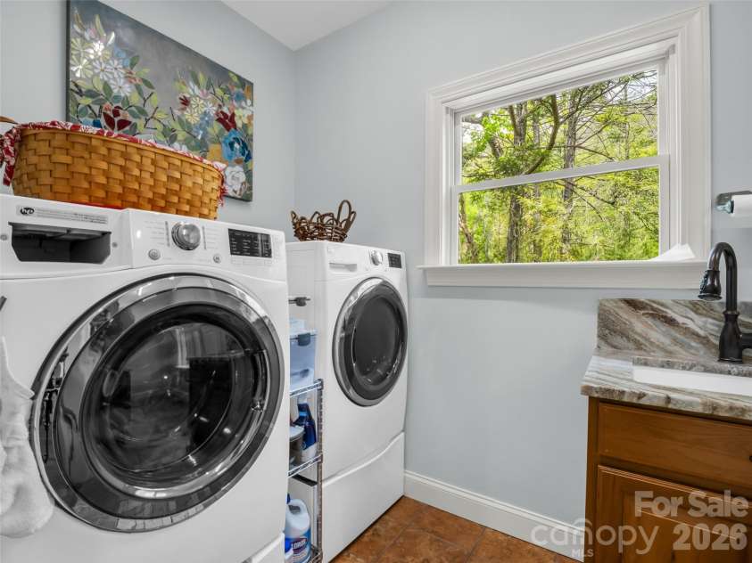 249 Boulder Run Drive, Lake Lure, NC 28746.  MLS# CAR4370165, YatesRealty ID 13688. 