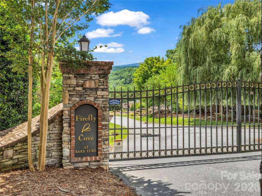 249 Boulder Run Drive, Lake Lure, NC 28746.  MLS# CAR4370165, YatesRealty ID 13688. 