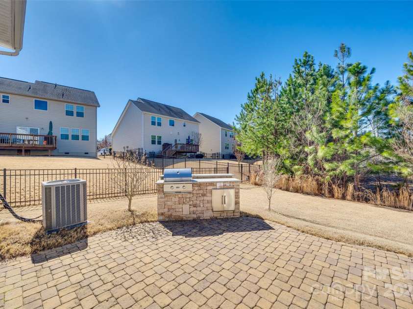 2314 Talon Point Circle, Fort Mill, SC 29715.  MLS# CAR4223819, YatesRealty ID 1369. 