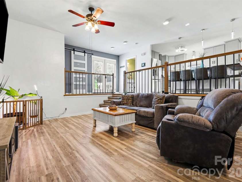 5016 Tara Tea Drive, Fort Mill, SC 29708.  MLS# CAR4372021, YatesRealty ID 13691. 