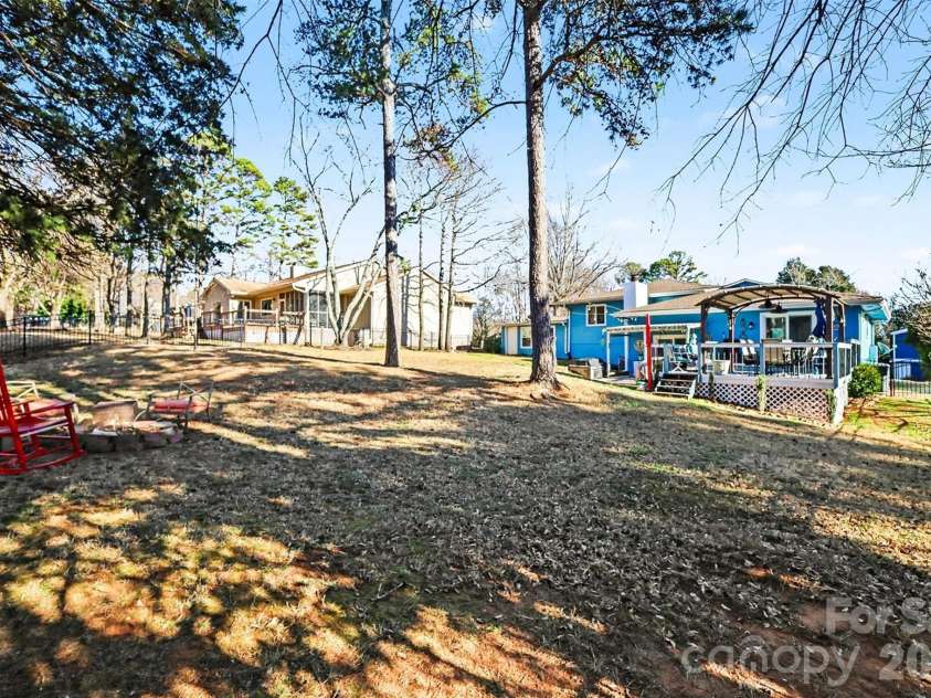 5016 Tara Tea Drive, Fort Mill, SC 29708.  MLS# CAR4372021, YatesRealty ID 13691. 