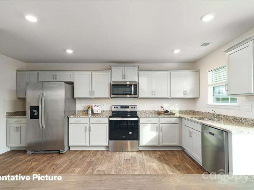 1055 Horizon Lane, Chester, SC 29706.  MLS# CAR4251721, YatesRealty ID 13693. 