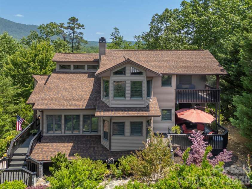 117 Eagles Crest Way, Lake Lure, NC 28746.  MLS# CAR4334986, YatesRealty ID 13695. 