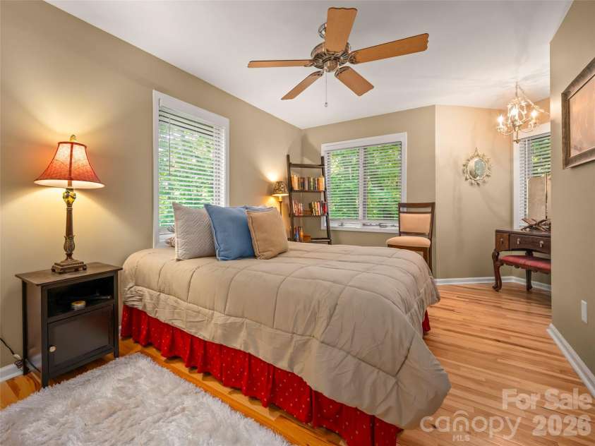 117 Eagles Crest Way, Lake Lure, NC 28746.  MLS# CAR4334986, YatesRealty ID 13695. 