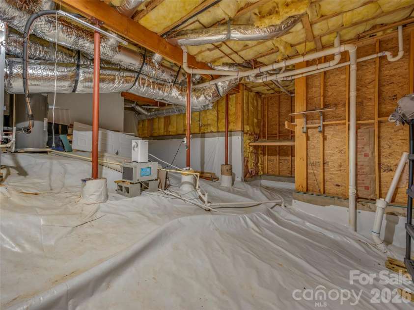 117 Eagles Crest Way, Lake Lure, NC 28746.  MLS# CAR4334986, YatesRealty ID 13695. 