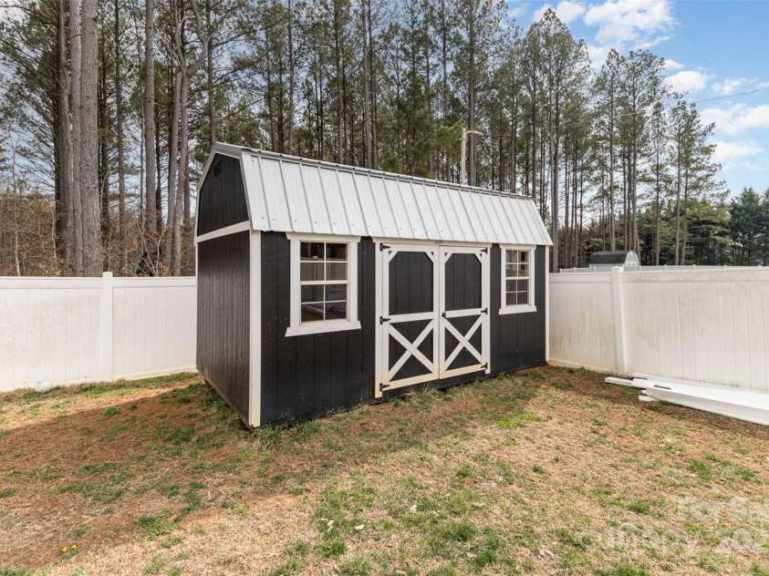 310 Black Rock School Road, Cherryville, NC 28021.  MLS# CAR4220568, YatesRealty ID 13695. 