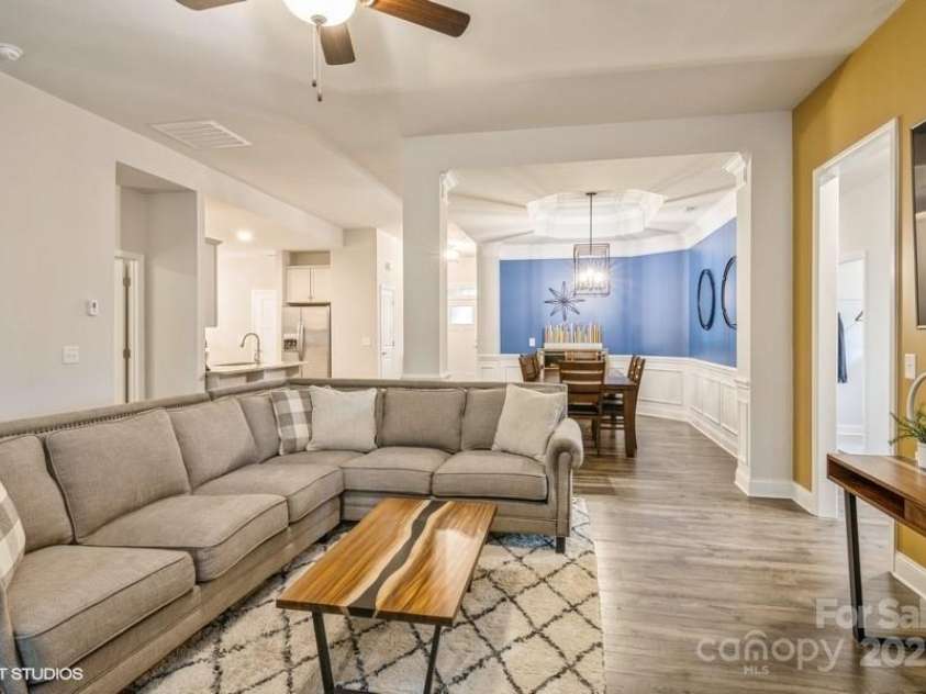 876 Hardin Street, Lancaster, SC 29720.  MLS# CAR4250525, YatesRealty ID 13696. 