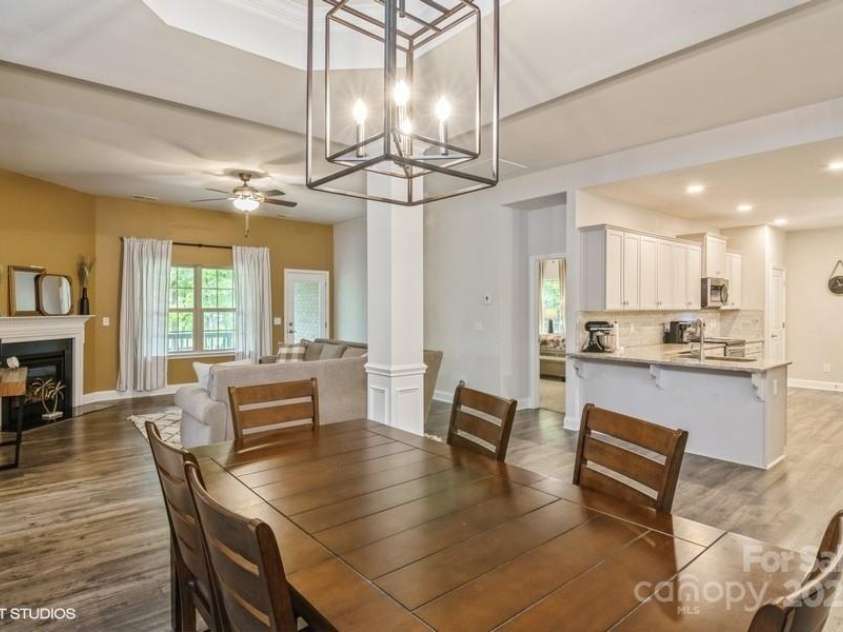 876 Hardin Street, Lancaster, SC 29720.  MLS# CAR4250525, YatesRealty ID 13696. 